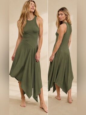 aerie asymmetrical dress | Dresses | Offline By Aerie Tennis Green Large Color-BLUE Jovani Prom 49812 Unique Size:lg size long glitter formal